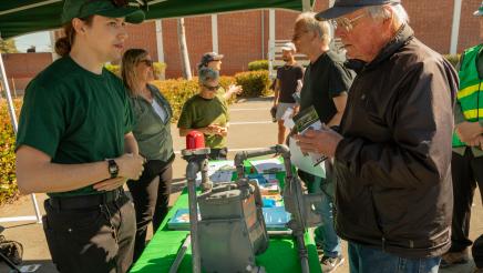 CERT-LA staffer speaking with constituent